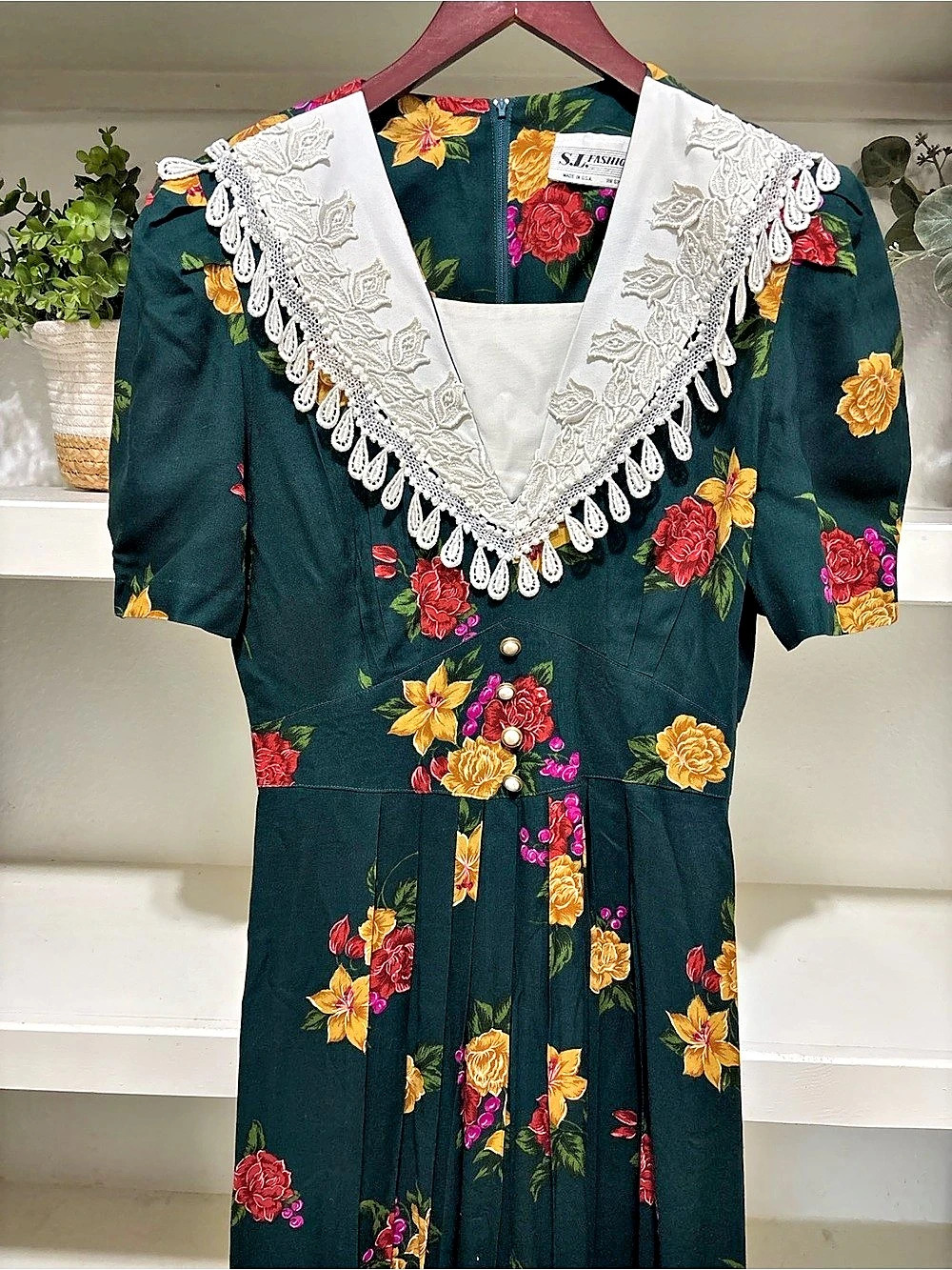 S.E. Fashions Floral Lace Collar Maxi Dress Size 10